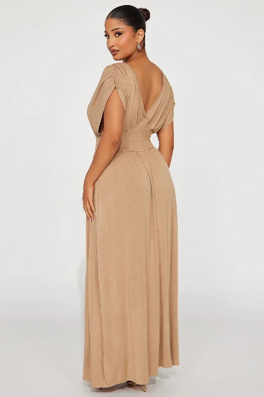 Eva Ruched Maxi Dress - Taupe