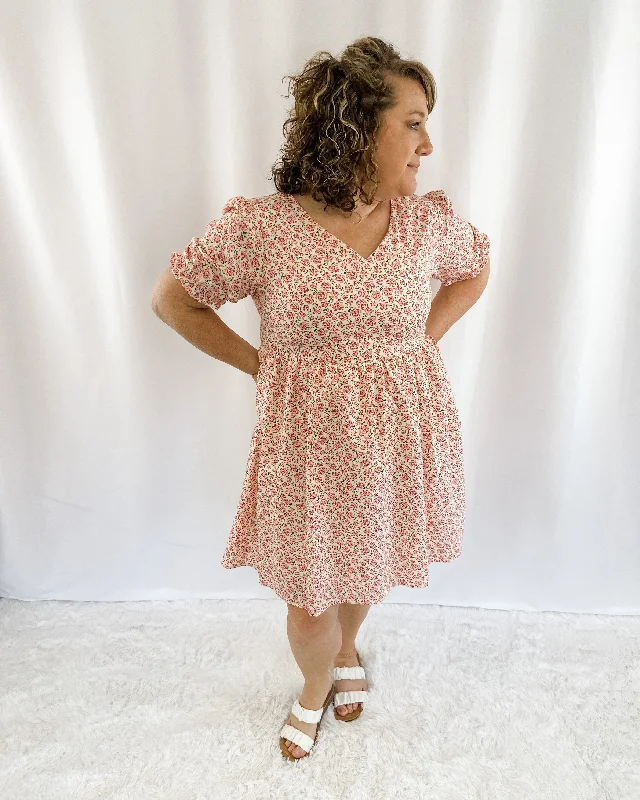 Pretty in Flowers Vneck Dress