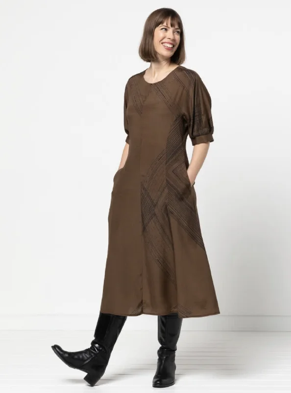 Style Arc Penelope Woven Dress