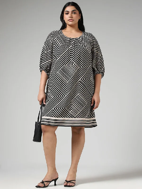 Gia Geometric Striped Black Straight Dress