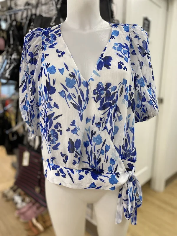 Banana Republic floral top M