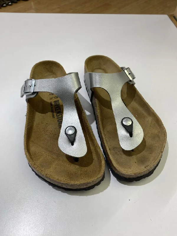 Birkenstock sandals 39