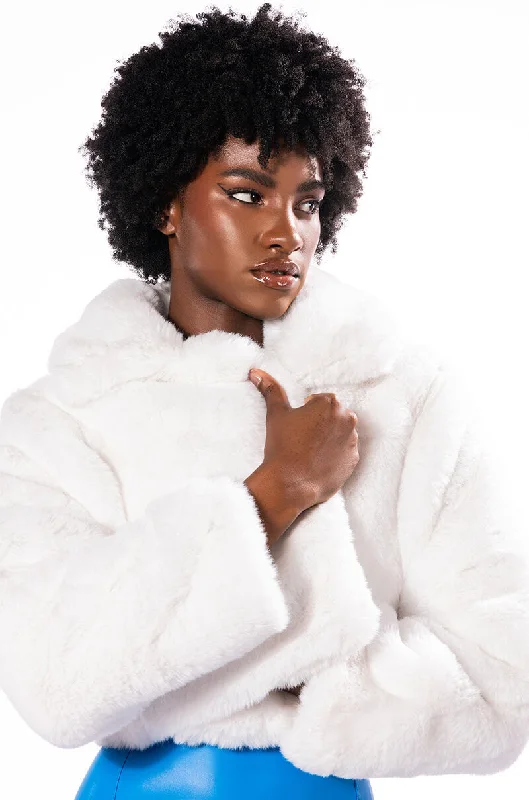 DAYANNE PLUSH FAUX FUR JACKET