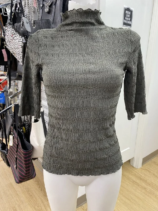 InWear stretchy top NWT S